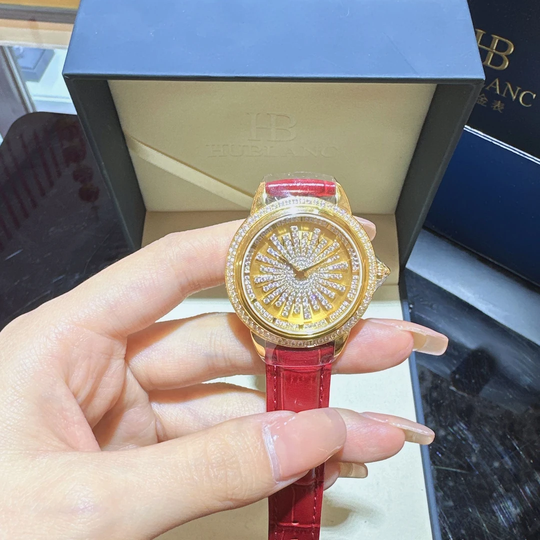 love spoor芭厘芭莉足金腕表