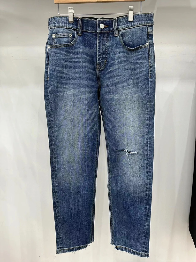 （2.23）S-4 春秋款男女情侣款水洗浅蓝色小直筒牛仔裤  74182