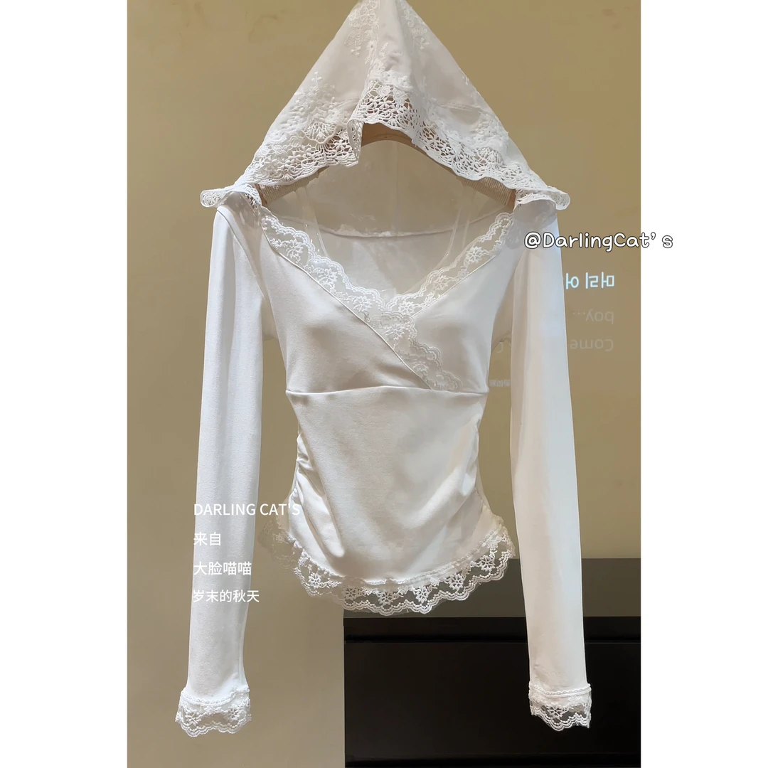 大脸喵 冬日美纪3 加绒秋冬设计感蕾丝连帽打底上衣女长袖白色T恤