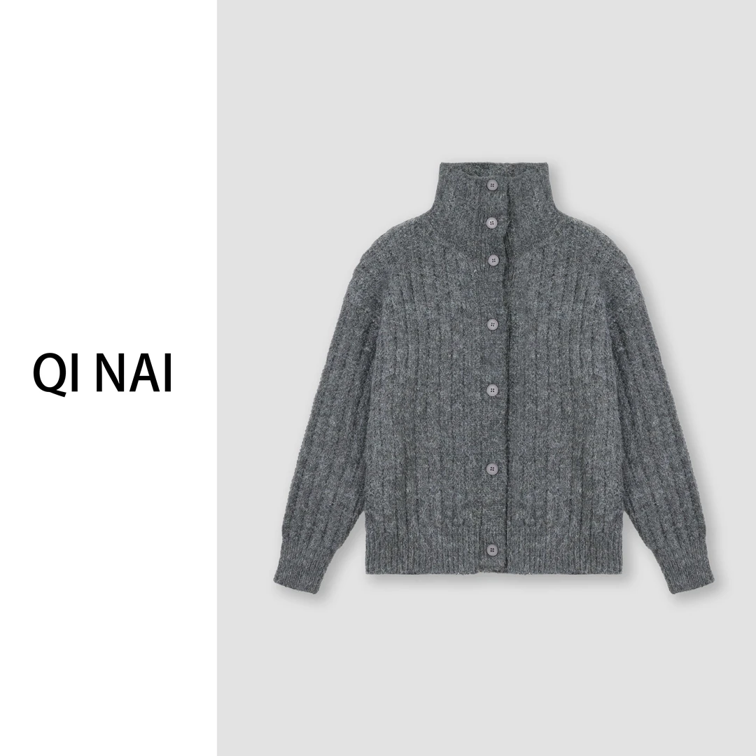 七奈推荐 【趣于】时尚百搭复古高领针织毛衣开衫QN11932