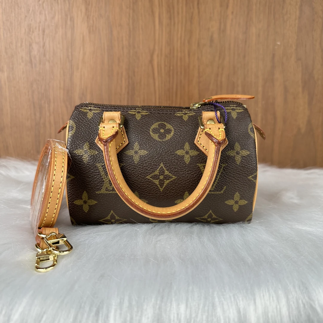 95新 LV 路易威登中古款speedy mini边骨小叶子换过肩带后配