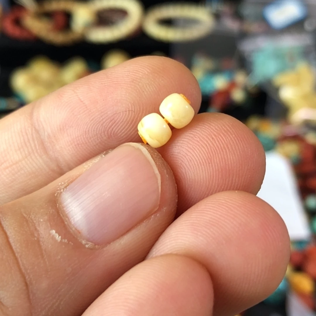 【闪购商品】蜜蜡珠宝奇石未镶嵌