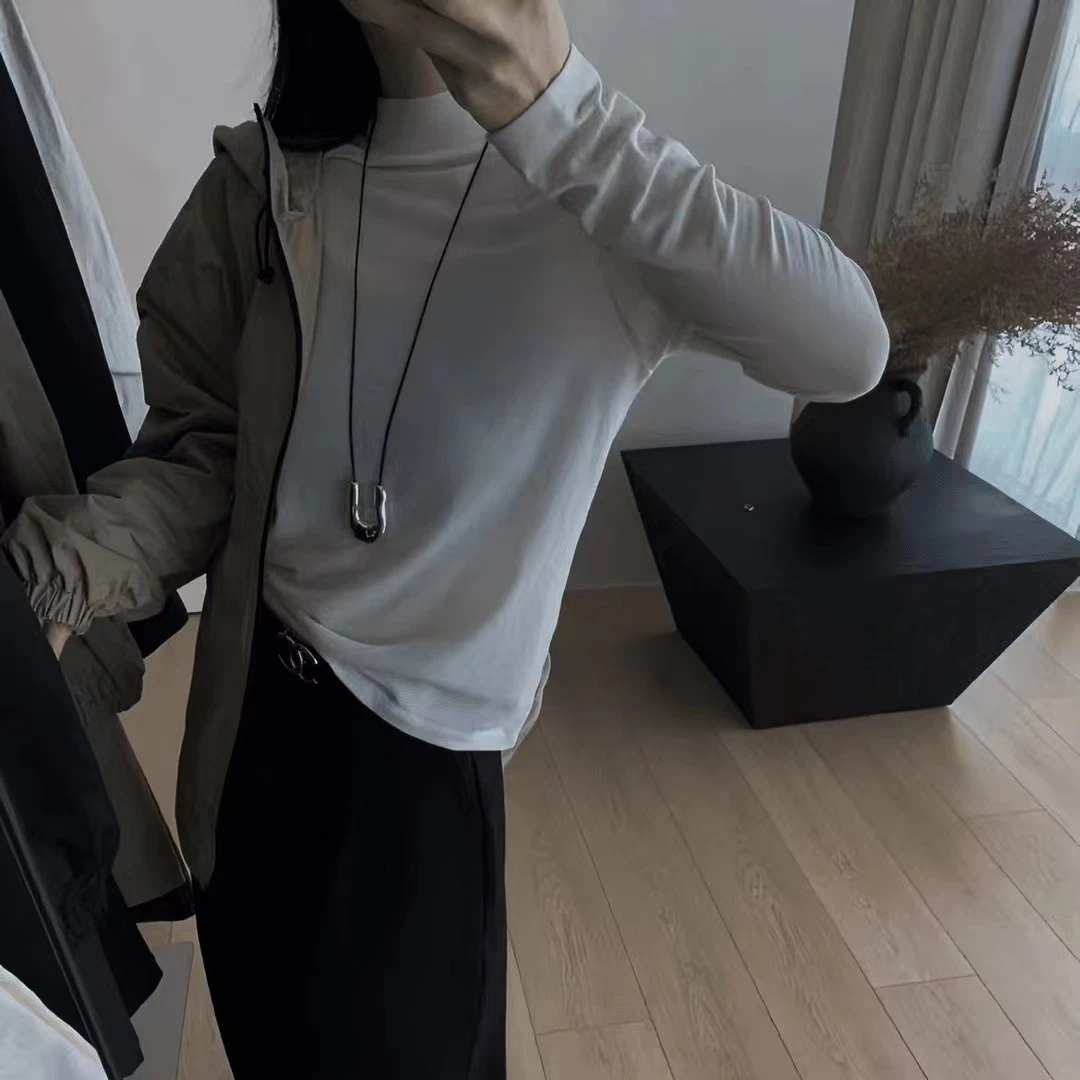 濮院2024新款百搭时尚简约气质韩系高品质休闲圆领纯色打底衫708