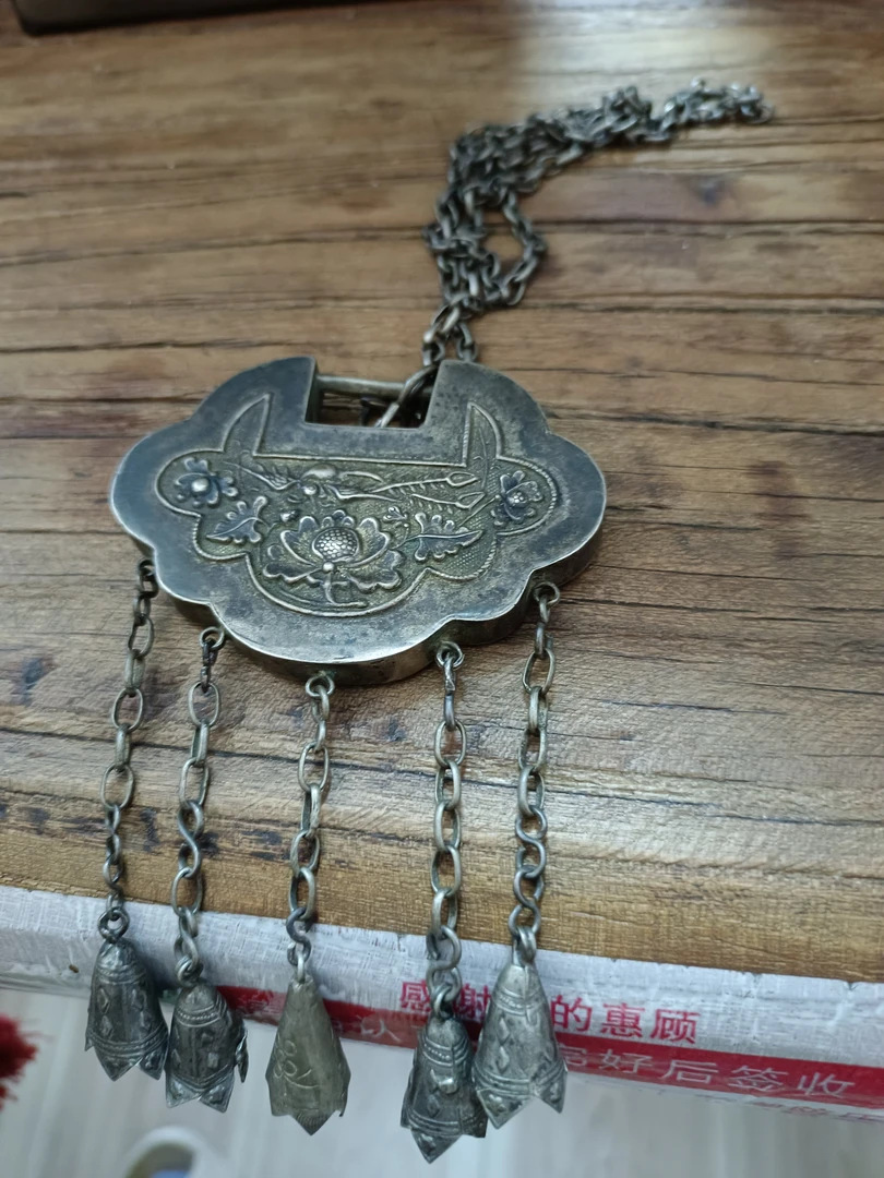 坠链均800银 老银锁一套，实物拍照