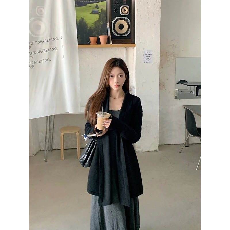 MosesQueen/魔西女王纸片人加厚坎肩外套宽松遮肉中长款针织开衫