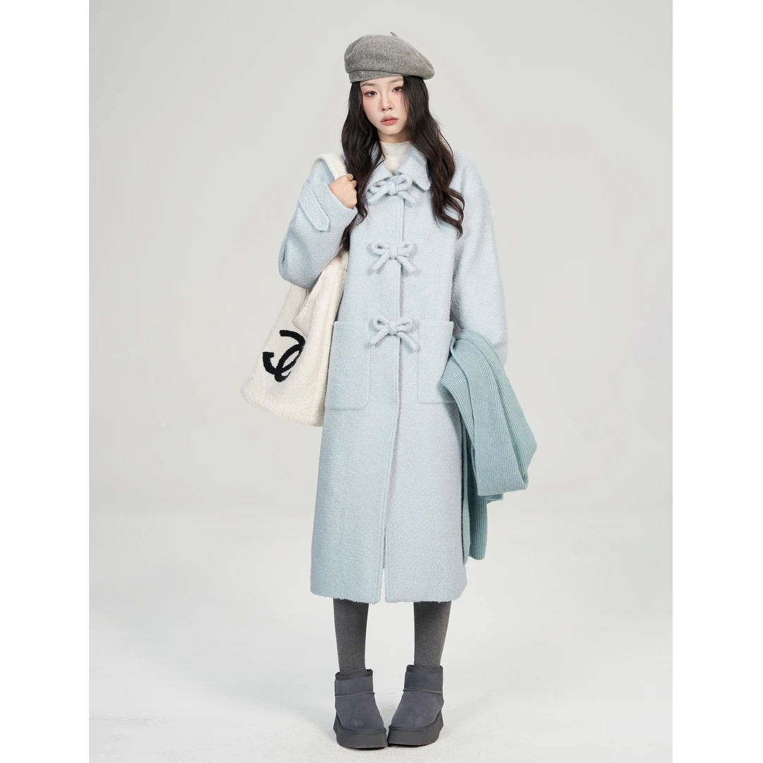 【小野莓】秋冬韩版蝴蝶结纽扣仿羊羔毛娃娃领加厚毛呢大衣BK16306