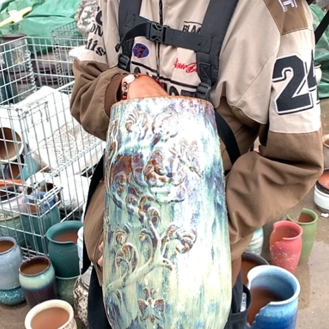 红陶20CM（含）-50CM（不含）瑕疵