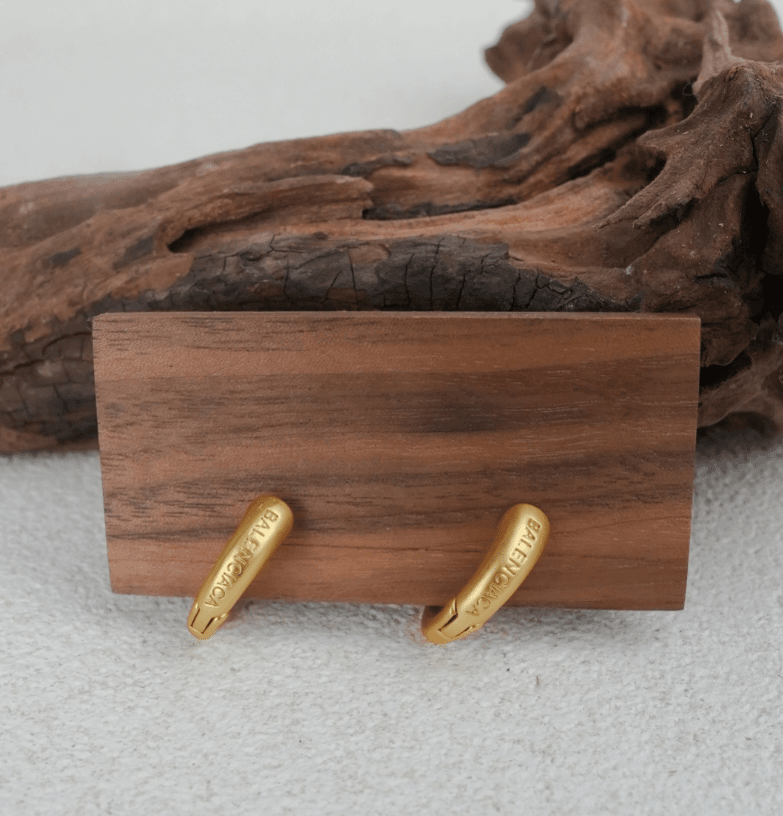 铜合金合成锆石耳饰 00649轻奢感气质时尚百搭简约精致复古创意