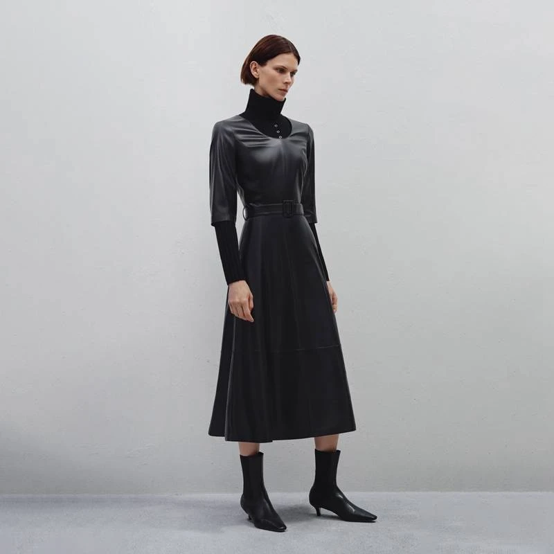 OVV秋冬新款女装随附腰带小黑裙连衣裙GQLCJ33102A