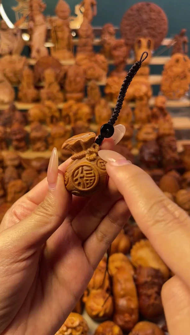 【闪购商品】崖柏小款福袋