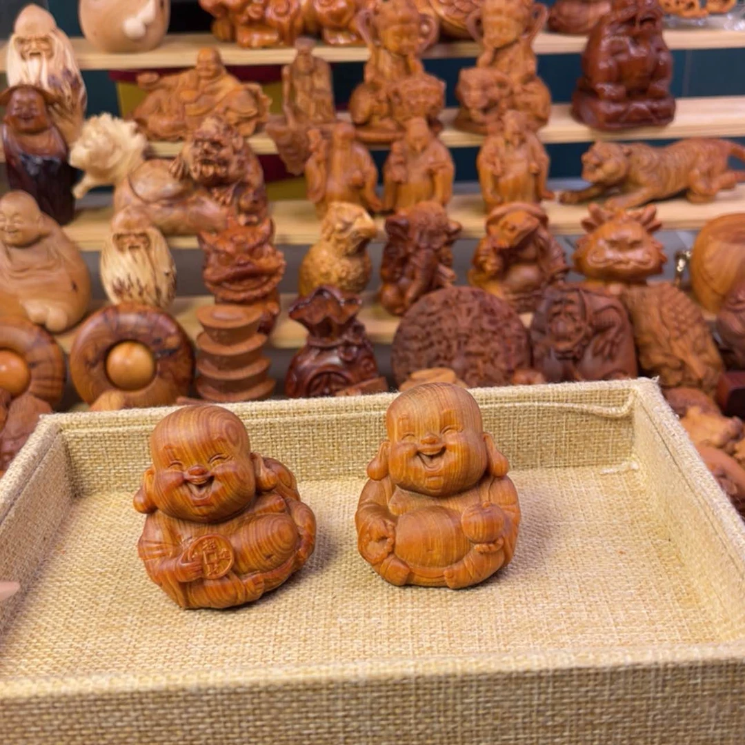 【闪购商品】崖柏红弥勒2