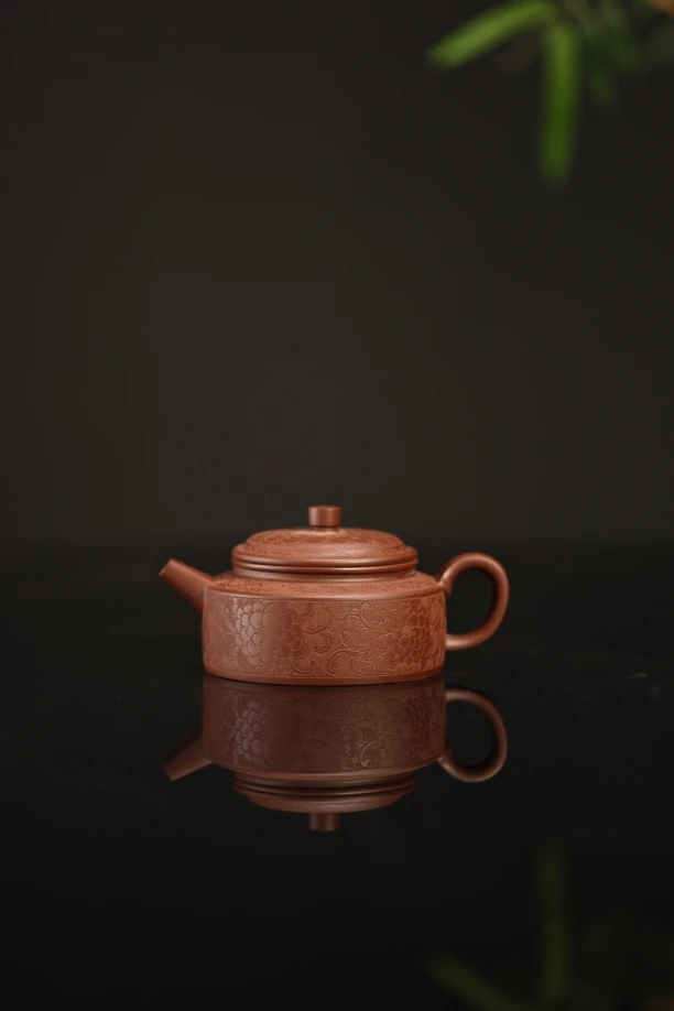 徳钟紫泥220c（阿青亲作）