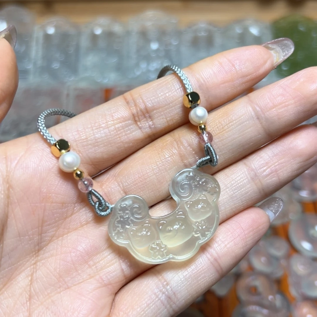 【闪购商品】蛇纹石玉颈饰未镶嵌