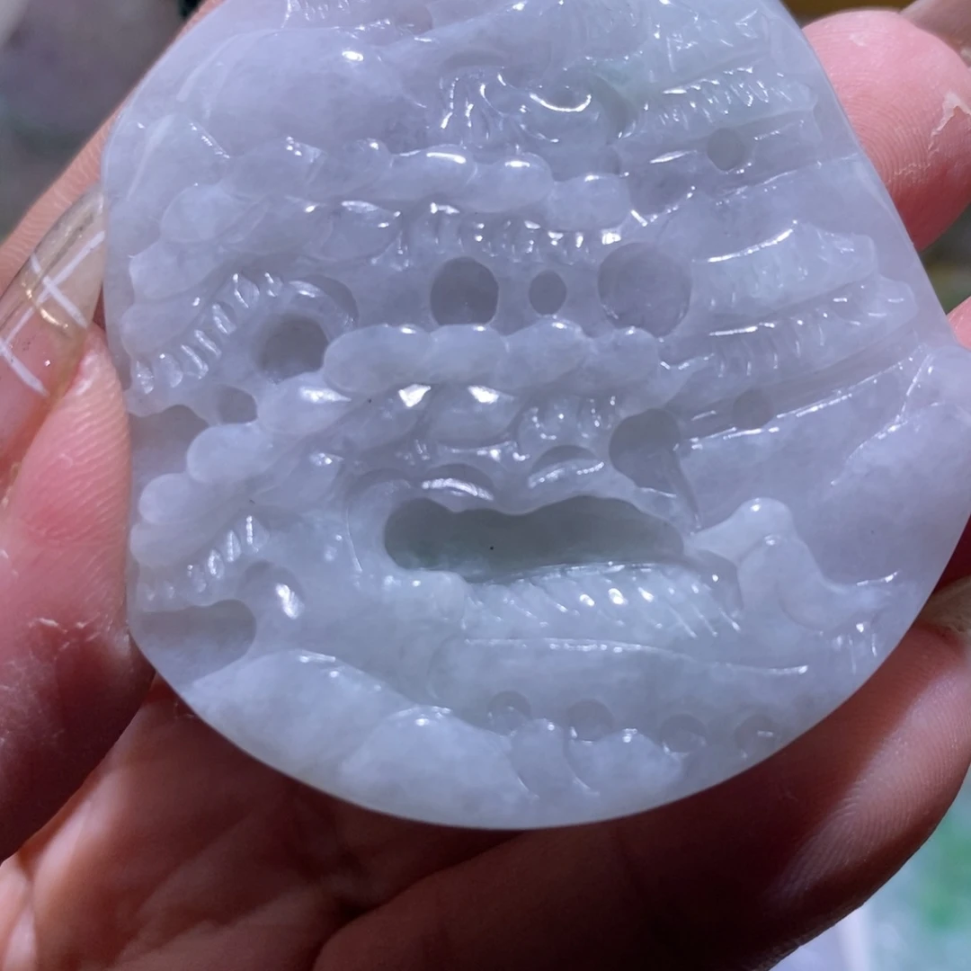 【闪购商品】翡翠颈饰未镶嵌山水