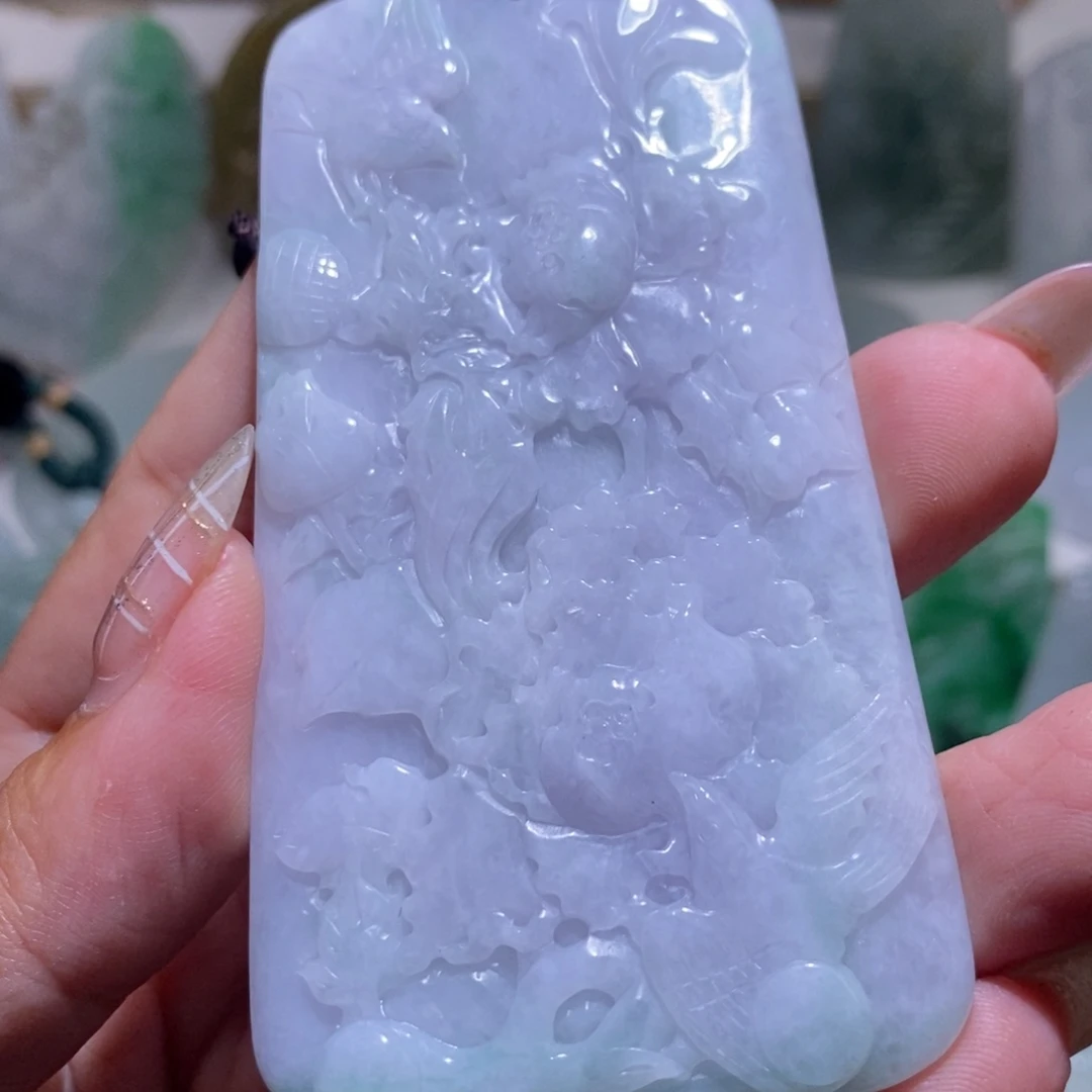 【闪购商品】翡翠颈饰未镶嵌花