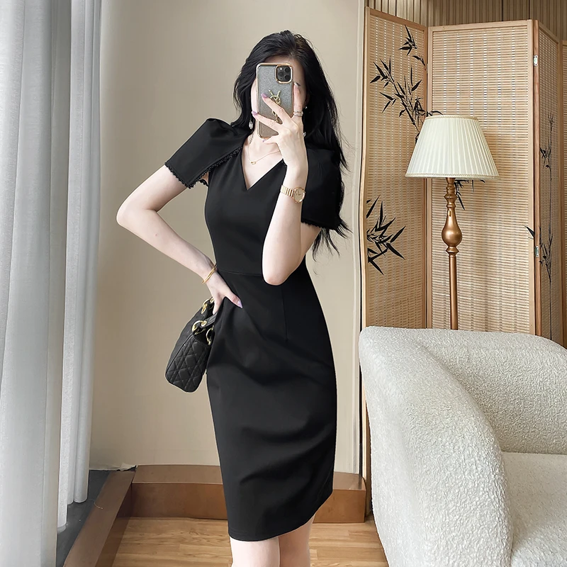 职业短袖黑色连衣裙女夏装2025新款时尚修身小个子气质v领包臀裙