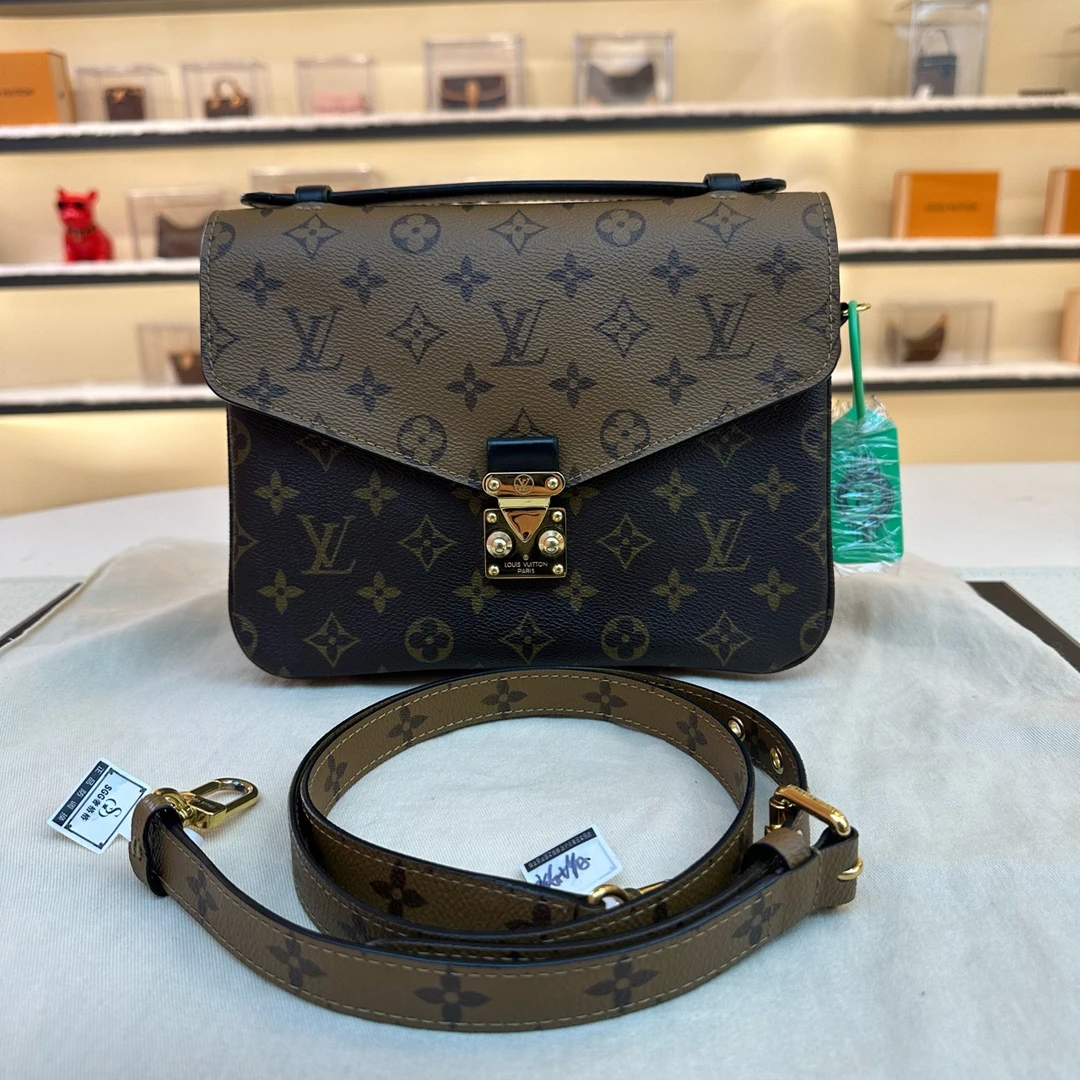 95新 LouisVuitton/路易威登 拼色老花邮差包袋