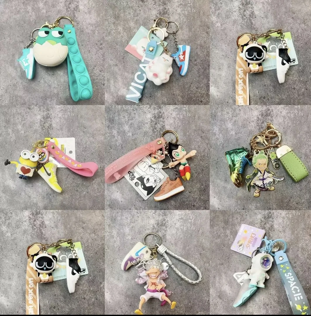 【现场拆】动漫潮玩钥匙扣带鞋模