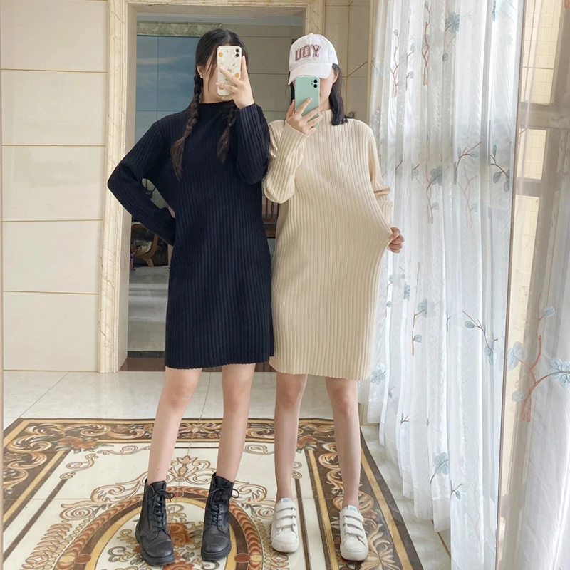 针织连衣裙女2025秋冬半高领打底配大衣过膝中长款大码内搭毛衣裙
