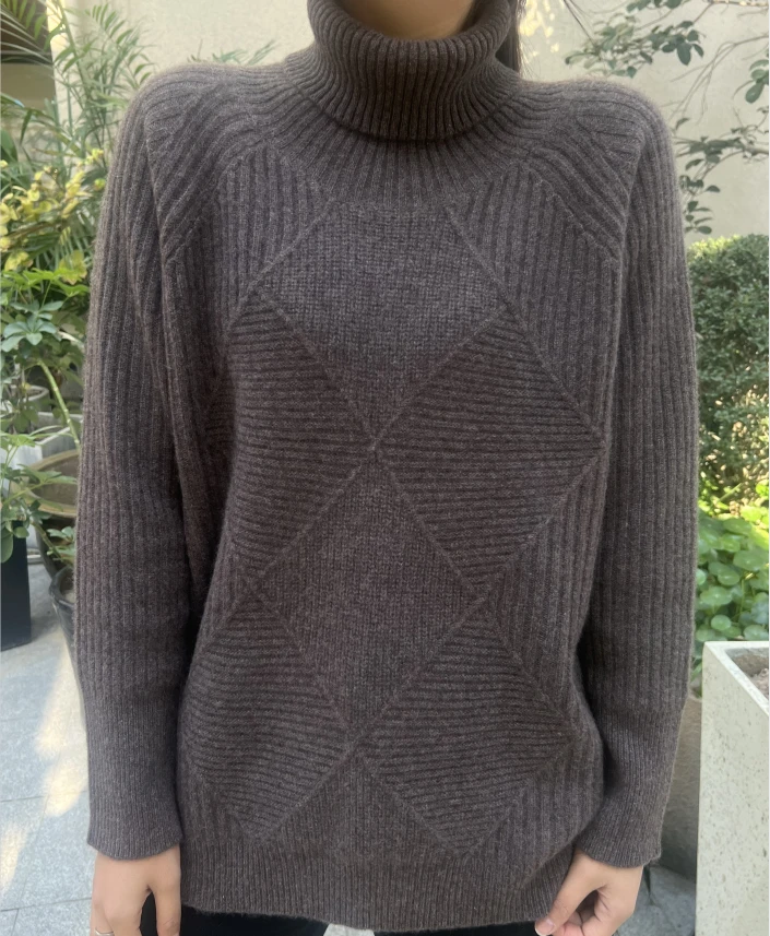 8104高端定制女士加厚高翻领前菱形设计针织羊绒衫