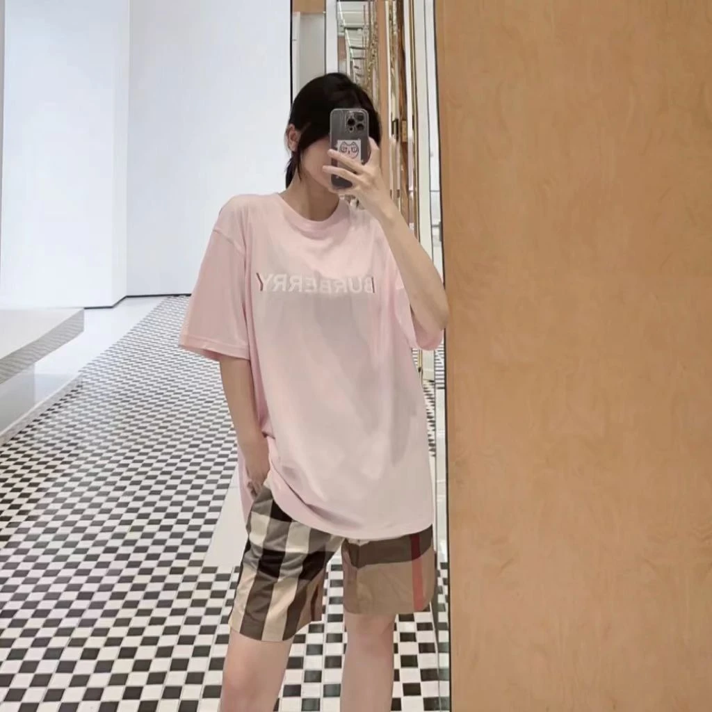 全新未使用 BURBERRY/博柏利 彩虹印花logo短袖