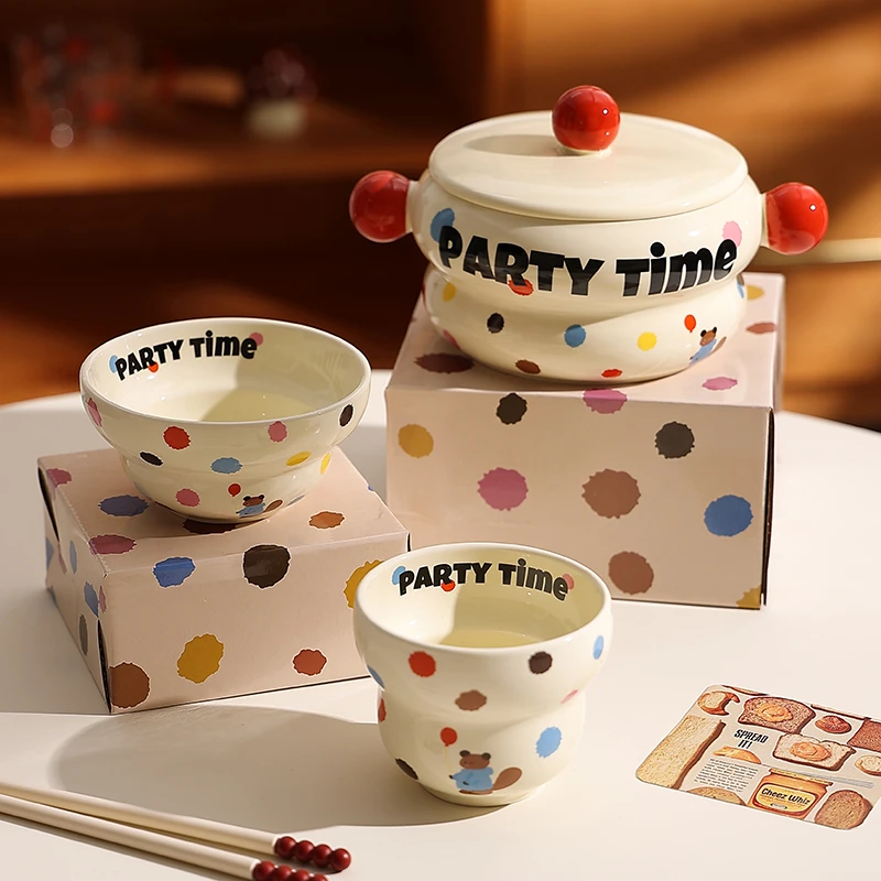 可爱饭碗陶瓷双耳碗高颜值女生特别好看的碗沙拉酸奶碗餐具泡面碗