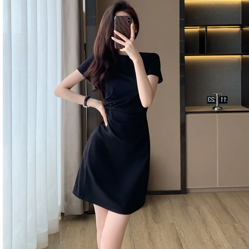 黑色针织t恤连衣裙气质高级感女修身收腰短裙法式赫本风小黑裙