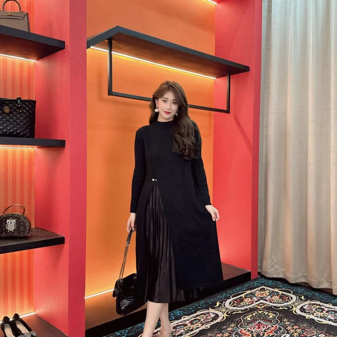 4220多金大码气质减龄长款裙子高级黑秋冬季女装设计感连衣裙女