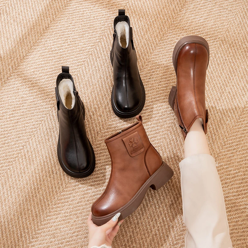 23229冬季加厚绵羊毛真皮女靴舒适中老年妈妈鞋软底软面百搭短靴