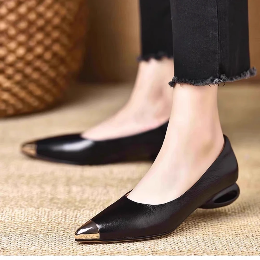 1688-2A尖头浅口粗跟低跟一脚蹬单鞋女拼色职业通勤低跟小皮鞋