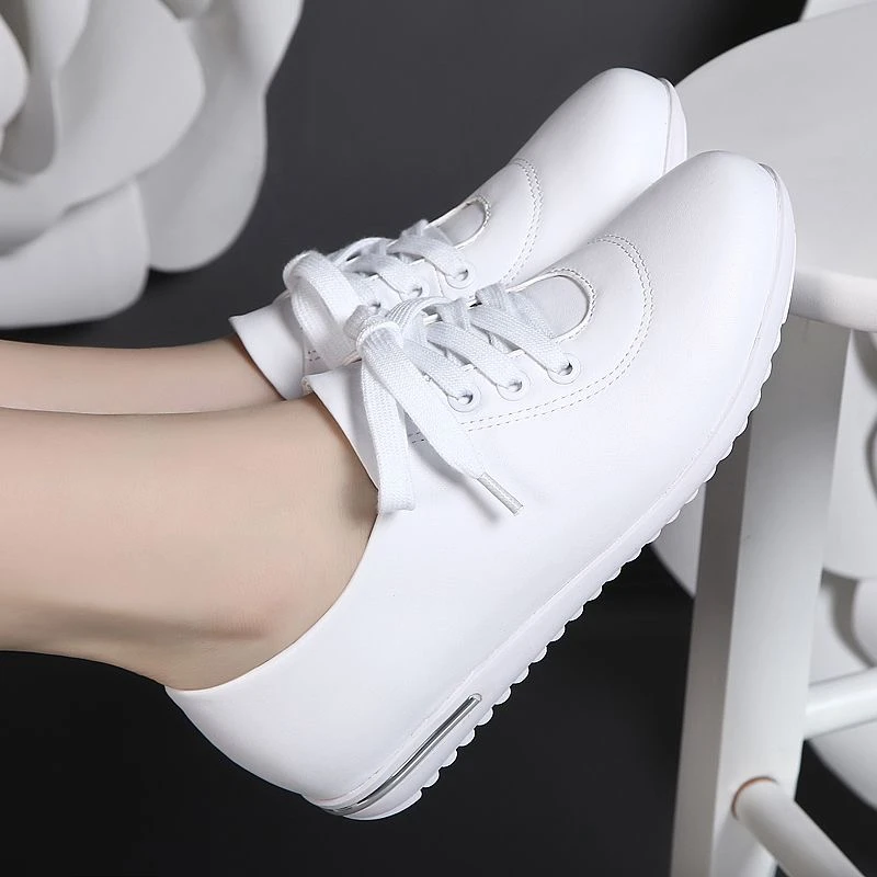【老板娘自营】2024新款真皮小白鞋系带防滑休闲运动女鞋大码XD368
