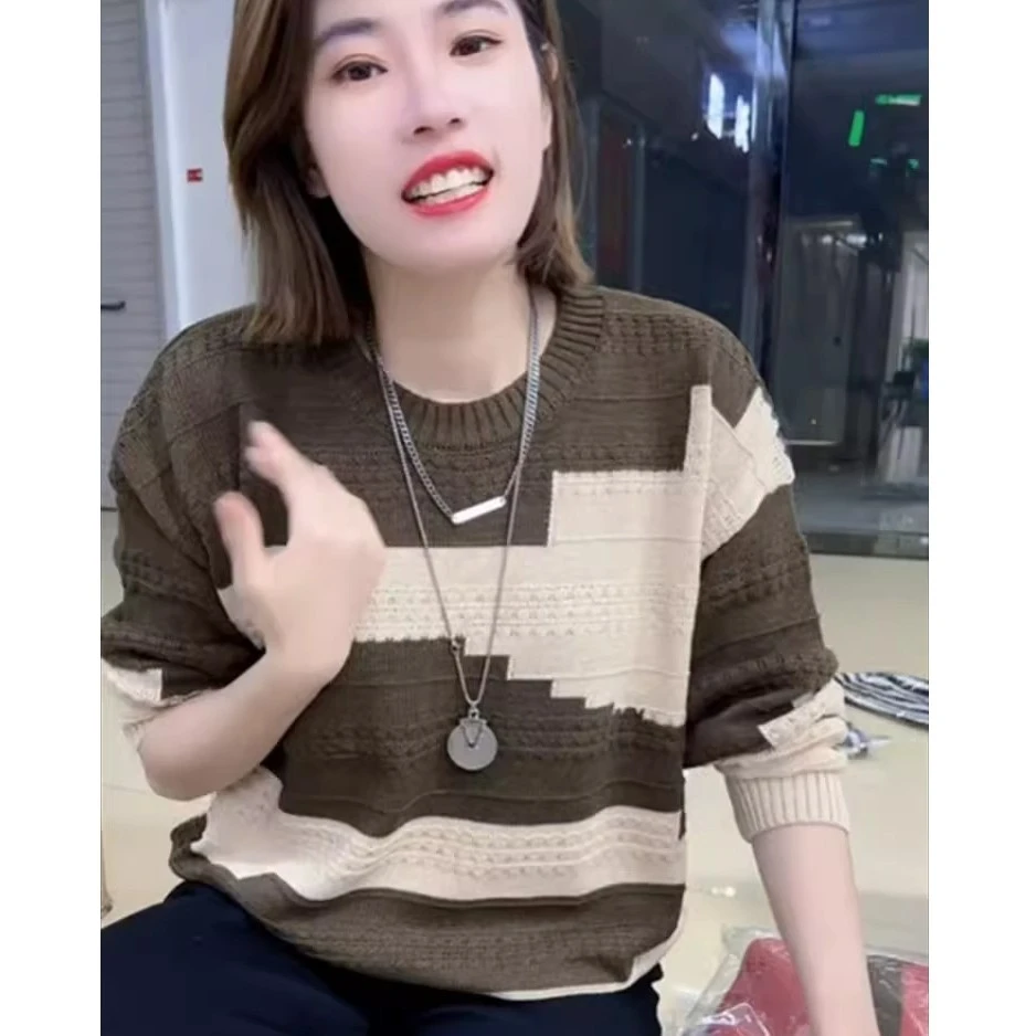 2025新款圆领拼色针织衫女秋冬套头长袖毛衣慵懒风宽显瘦打底上衣