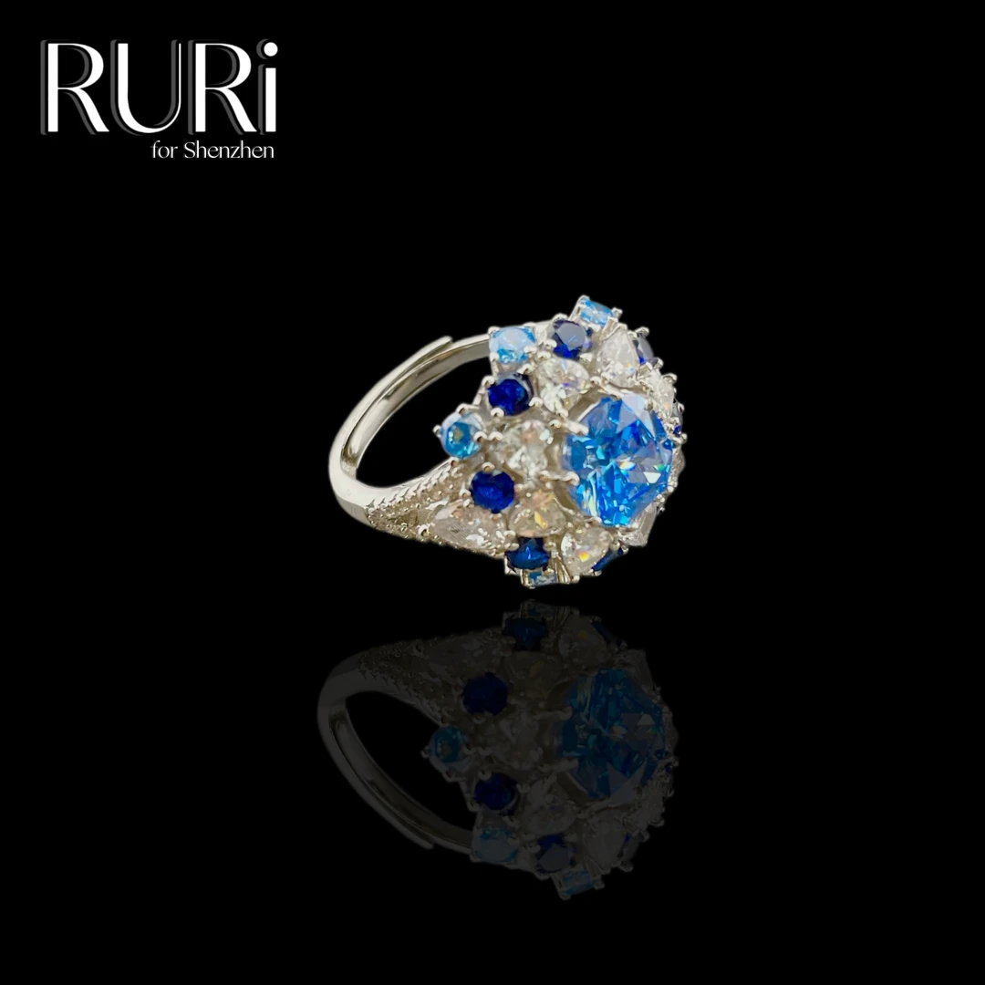 925银合成锆石戒指 RURI 简约大气时尚镶嵌双蓝色花朵戒指 A0131