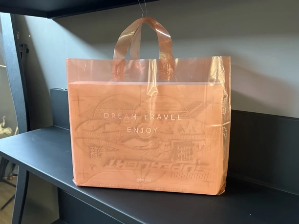 服装礼品袋 手提袋。塑料包装袋购物袋高档加厚