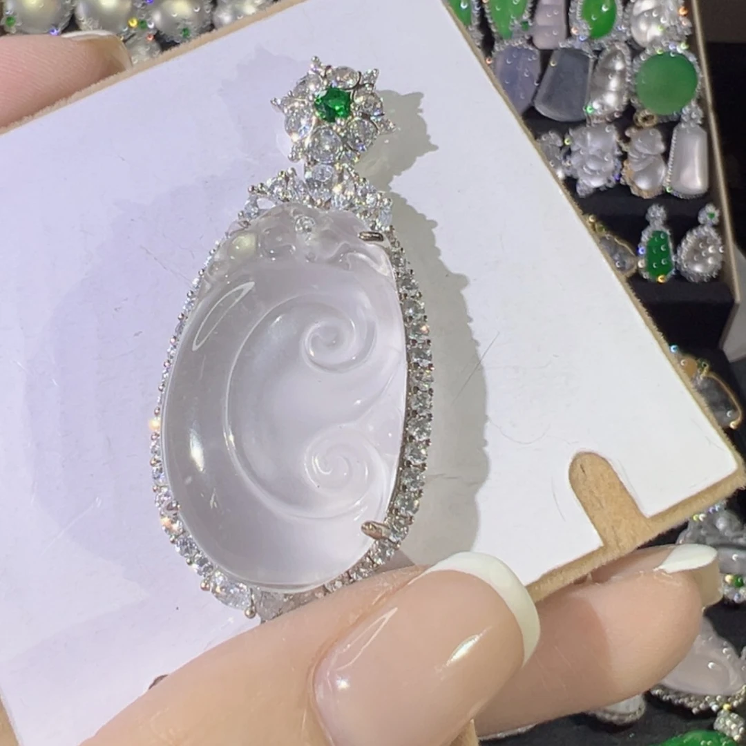 【闪购商品】石英质玉颈饰银S925镶嵌