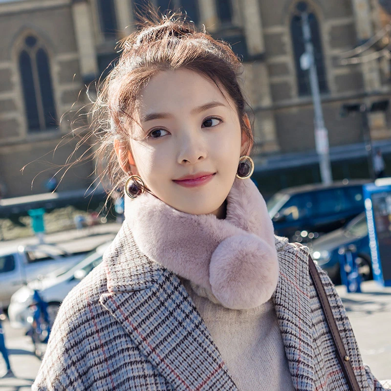 韩版整皮双面獭兔毛围巾可爱球球磁力吸扣皮草围脖女冬季保暖百搭