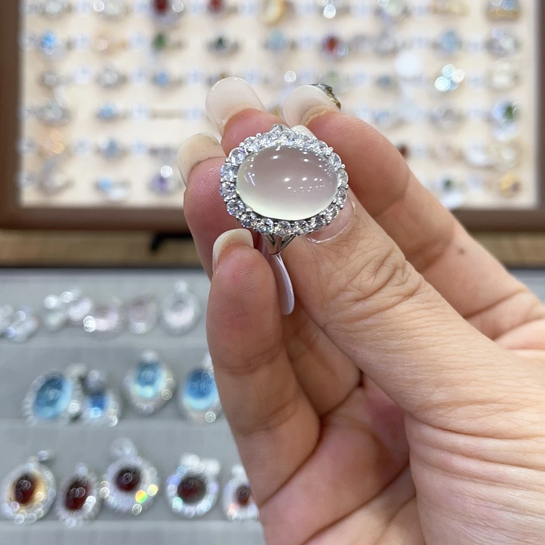 蛇纹石玉戒指银S925镶嵌洋**?