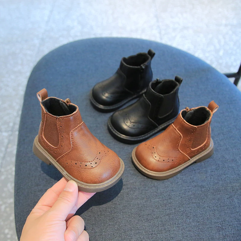 HYX6017儿童软底冬季防滑加绒二绵鞋男宝马丁靴女童休闲学步鞋子