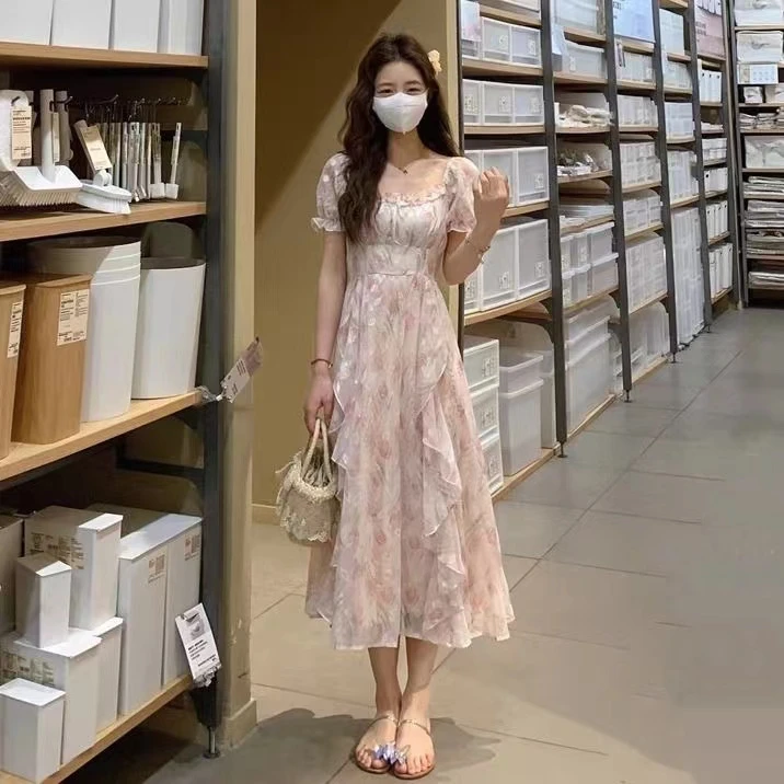 大码胖mm温柔法式方领连衣裙初恋碎花女收腰温柔风荷叶边超仙长裙