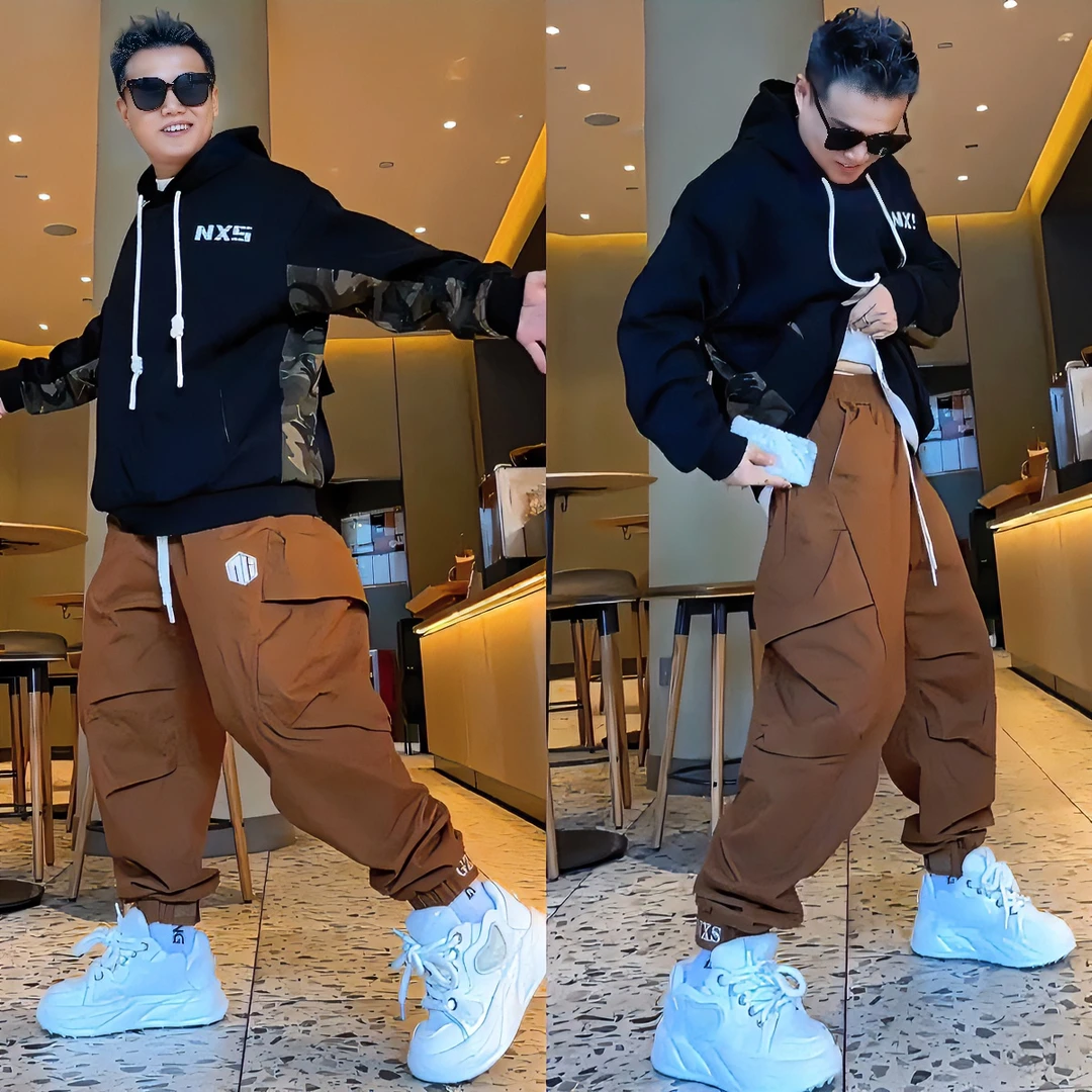 秋季新款潮牌刺绣弯刀多口袋束脚工装裤男时尚百搭宽松哈伦休闲裤