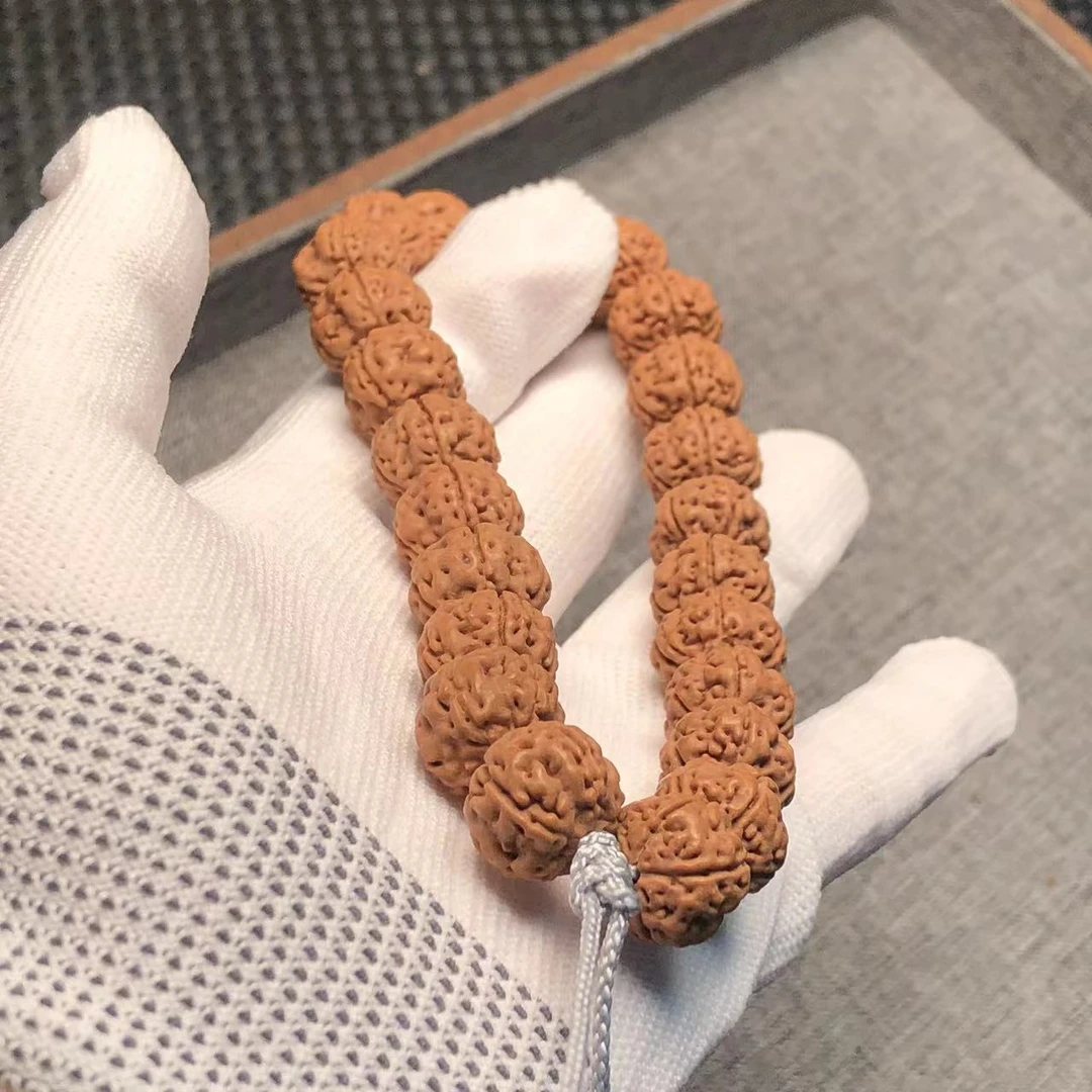 10左右原装老树王手持