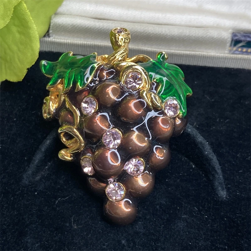 合金胸针 SAXON葡萄串胸针1-16【20241016-026】