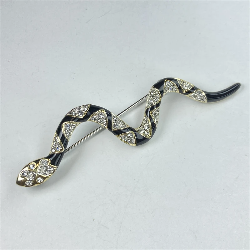 合金胸针 蛇年礼物黑色珐琅灵蛇胸针1-7【2061105-093】