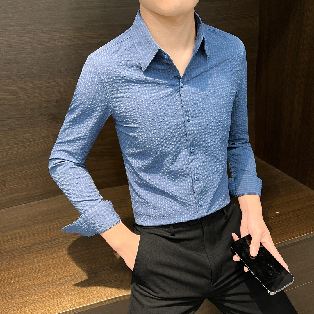 男士格子衬衫秋季高档轻奢商务休闲男装痞帅修身泡泡纱长袖衬衣薄