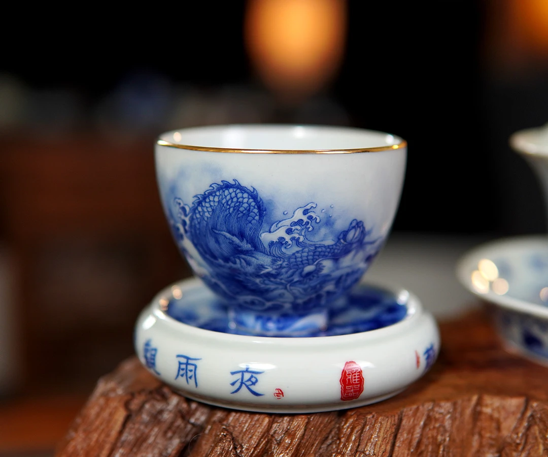 景德镇青花鱼化龙鸡心杯茶杯主人杯功夫茶具陶瓷品茗杯单杯个人