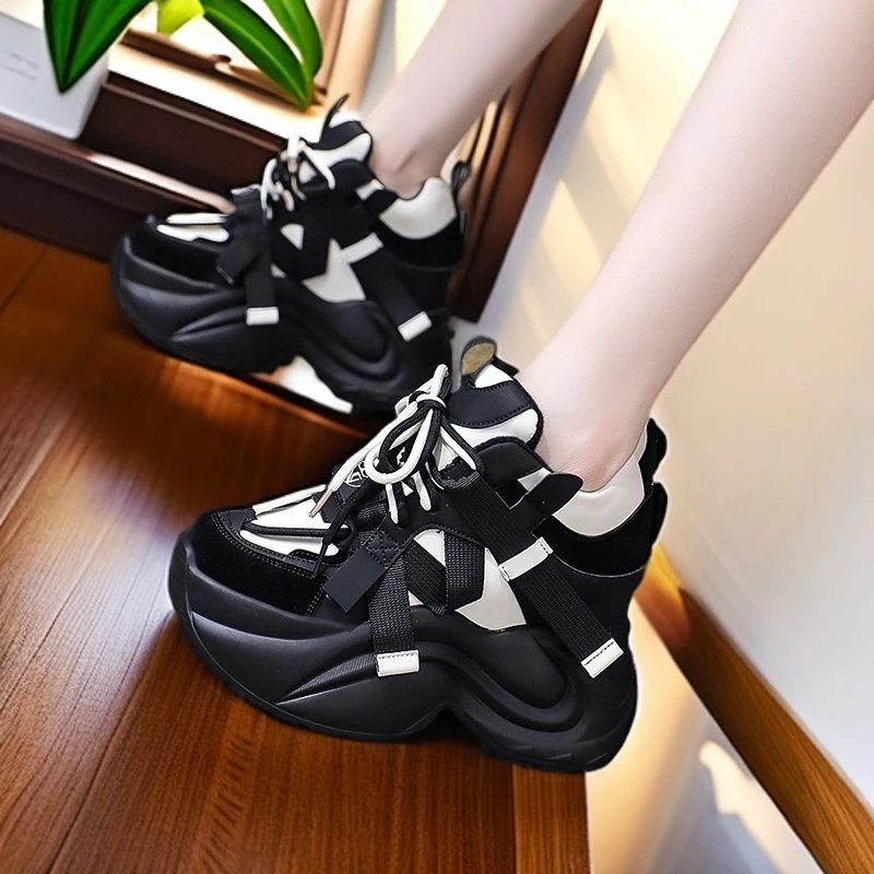 2025春秋新款内增高女鞋网红超轻厚底韩版百搭小码34运动老爹鞋女