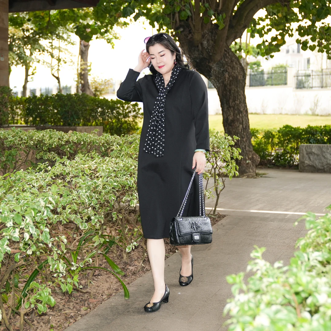 娜丹静大码显瘦轻奢遮肉时尚胖mm波点拼接连衣裙LD94010