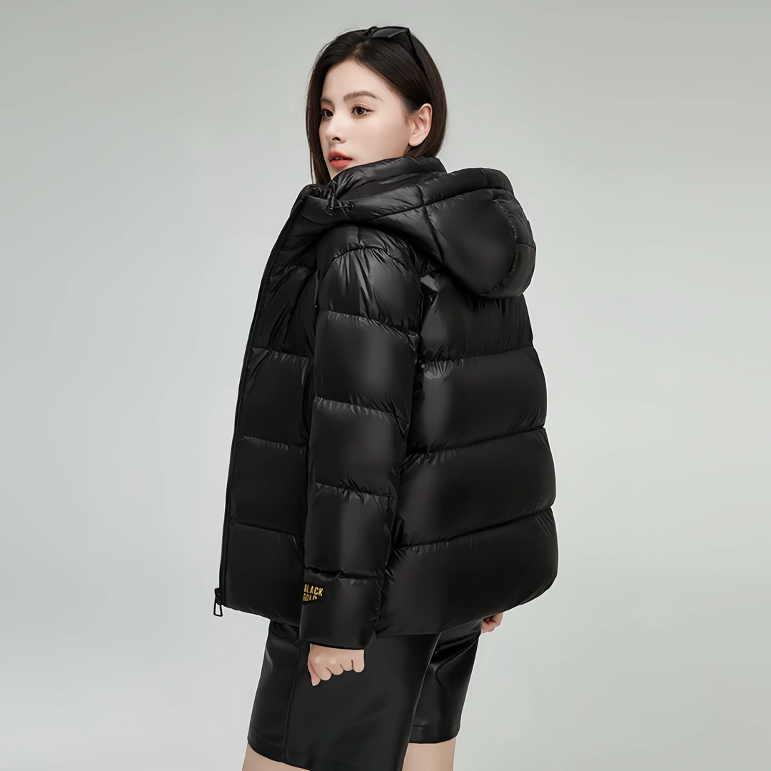 冬季新款正品黑金情侣短款羽绒服女款加厚保暖气质黑色宽松外套