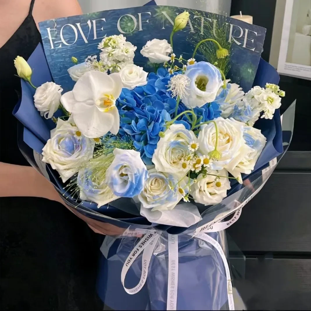 海/白玫瑰蓝绣球蝴蝶兰混搭鲜花花束花店送花上门生日鲜花礼物