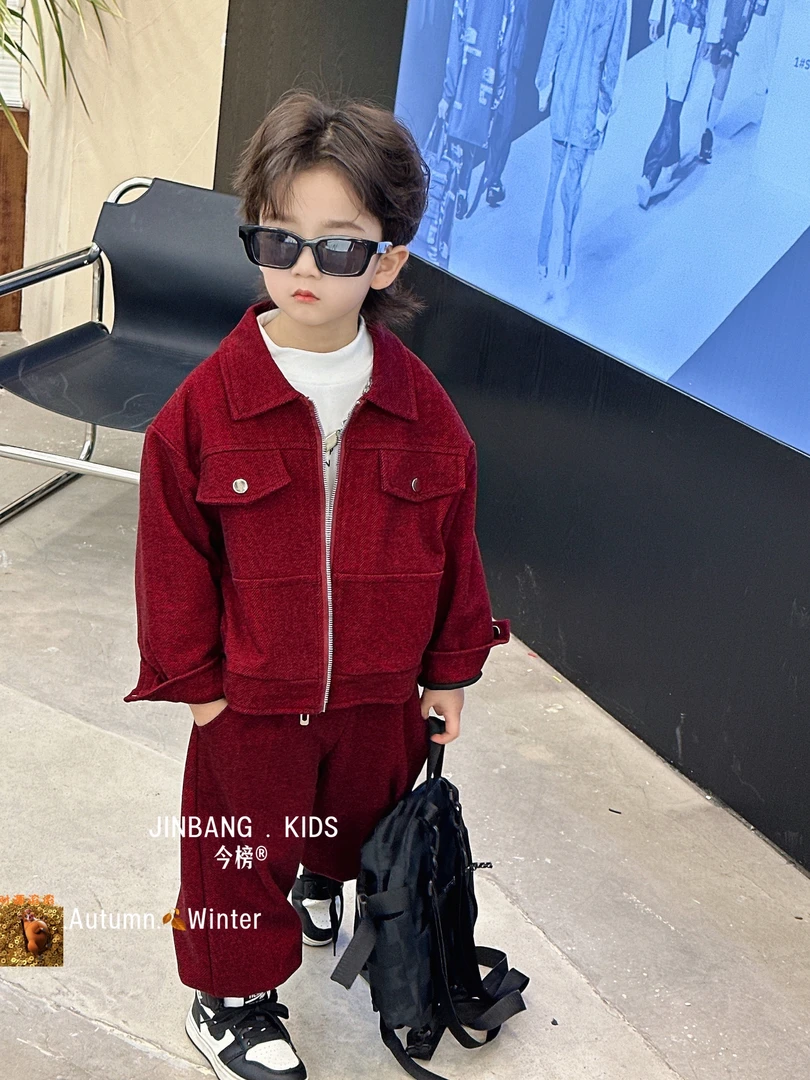 《浩哥童装》红色拜年服加绒款 男女同款时尚工装风套装韩版休闲
